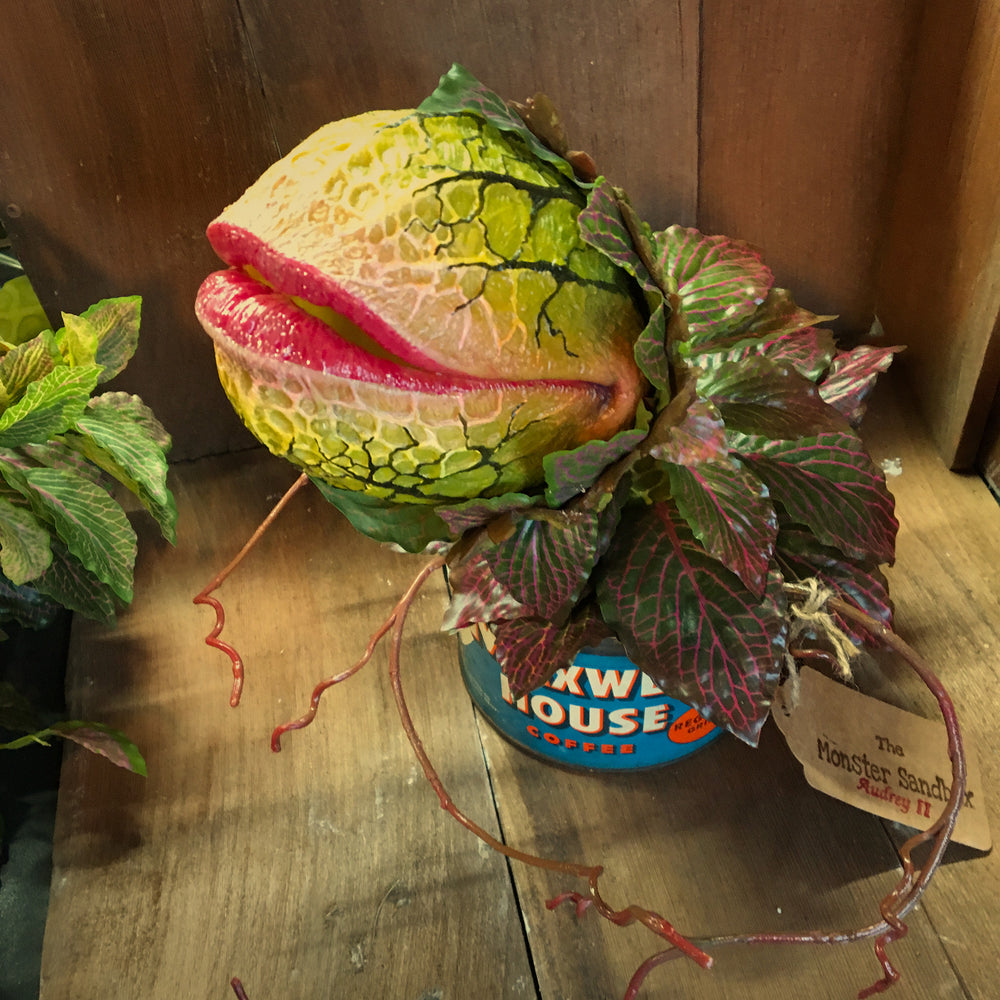 Hand Made Audrey II Sculpture – The Monster Sandbox