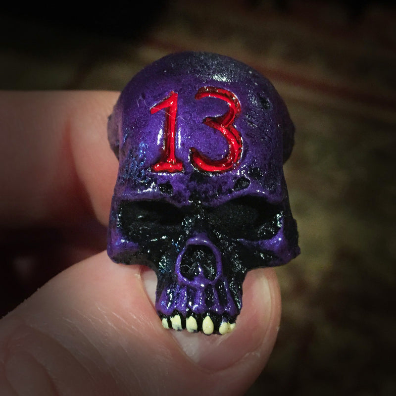 Skull Magnet - Metallic Purple - 13